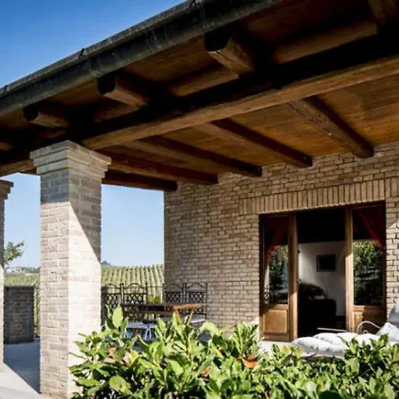 Charming Retreat In San Savino *